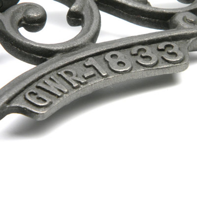 Pair of Antique Cast Iron 'GWR 1833' Shelf Brackets - 180mm x 200mm - 3
