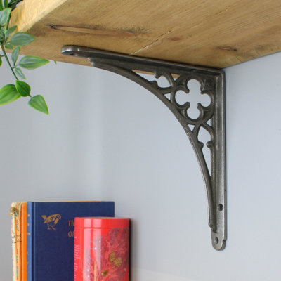 Pair of Cast Iron Victorian Gothic Shelf Brackets (8" x 7")