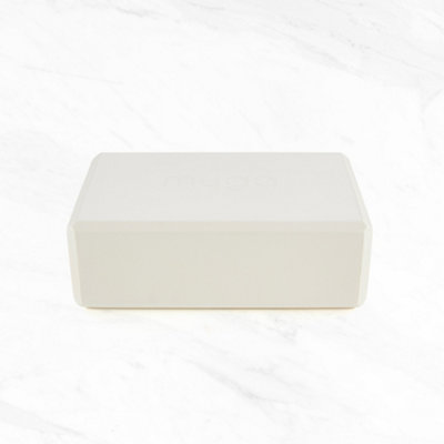 Pair of Cream Yoga Blocks for Stability and Support