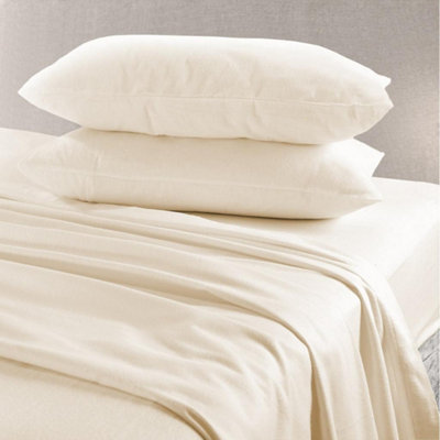 Pair Of Pillow Cases Flannelette 100% Brushed Cotton Pillow Cases