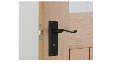 Pair of Victorian Scroll Style Bathroom Handle and Bath Sash Lock - Matt Black