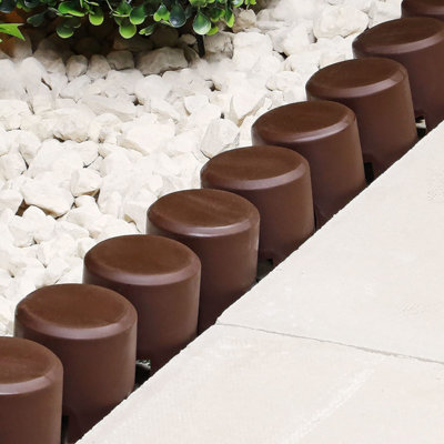 Palisade Edging for Garden Lawn and Plant Borders - Easy to Install with Push-in Secure Pegs - Create Flowerbeds Paths