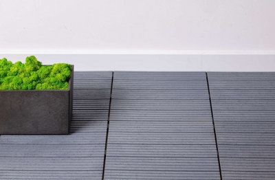 Pallet Deal - Nicoman Composite Interlocking Cosmo Deck Tiles 30cm x 30cm Light Grey - 630pcs - 8