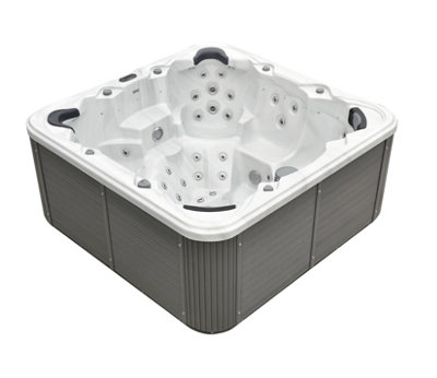 Palm Spas Tropic 7 Seater Hot Tub 32 Amp American Balboa system with Bluetooth and Lights