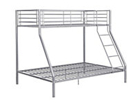 Palmdale Metal Triple Sleeper Bunk Bed - 3FT (90cm) Single /4FT6 (135cm) Double, Kids Bedroom Furniture, Space Saving, Silver