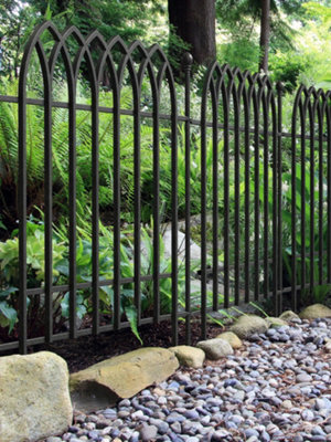 Panacea Gothic Fence Section 92 x 121cm (Black)