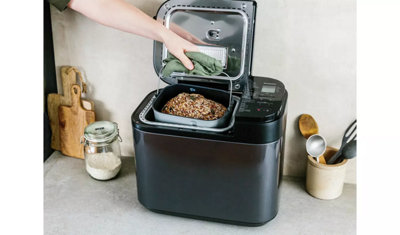 Panasonic Gunmetal Grey Breadmaker, 32 Programmes including Rye and ...