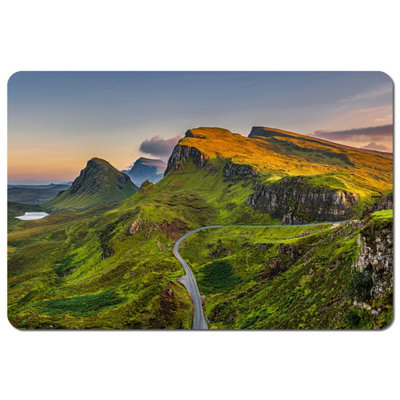 panorama-of-quiraing-mountains-sunset-at-isle-of-skye-scottish