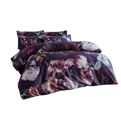 Paoletti Cordelia Floral Duvet Cover Set Violet (Double) DIY at B&Q