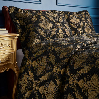 Paoletti Shiraz Jacquard Chenille Bedspread
