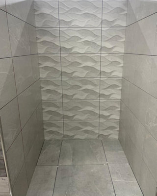 Paris Grey Plain Matt 330mm x 550mm Ceramic Wall Tiles (Pack of 10 w/ Coverage of 1.84m2)