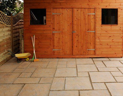 Patio Paving Kit 'The Alderley' Honey Brown 2.4m x 2.4 m 5.76m2 - 3
