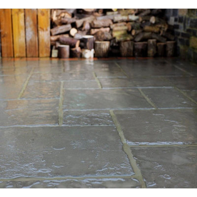 Paving Patio Kit 'The Henbury' Antique Grey 5.76m2 (2.25m x2.25)