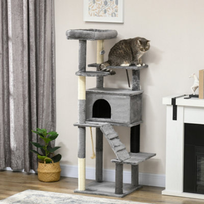 Indoor cat tree store house