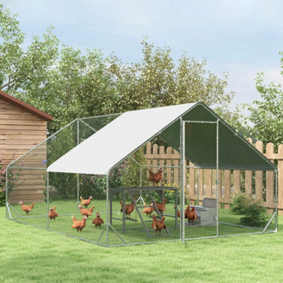 PawHut Chicken Activity Play Chicken Coop with Swing Set for 3-4 Chickens, Grey