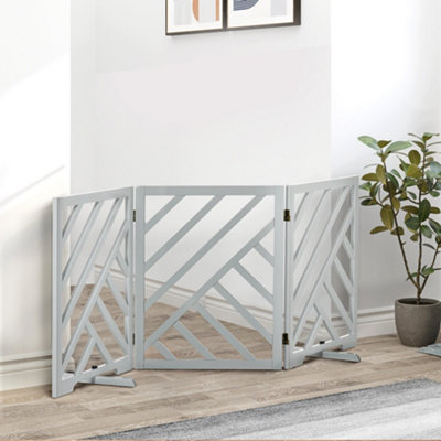 Pet 2024 barrier indoor