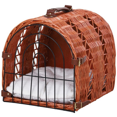 Wicker cat shop basket carrier