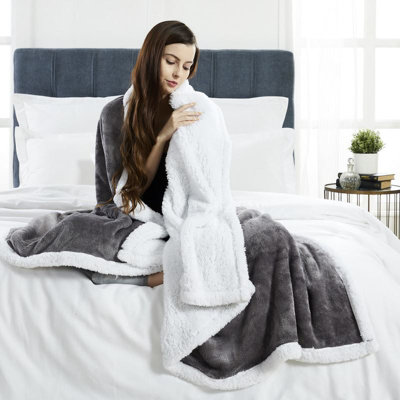 Penguin Home Reversible Microfiber Sherpa Flannel Throw Blanket