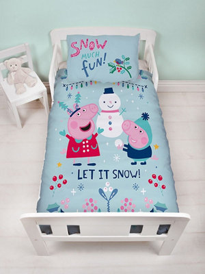 Peppa Pig Snowman 4 in 1 Junior Bedding Bundle (Duvet, Pillow and Covers)