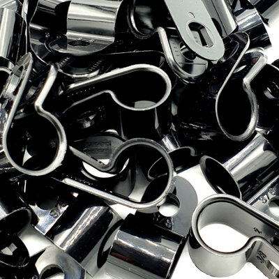 PEPTE 100 x 25mm Plastic Electrical Cable Pipe P-Clips Nylon Black Clamps