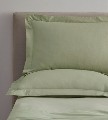 Percale Soft Green Oxford Pair of Pillowcases DIY at B&Q