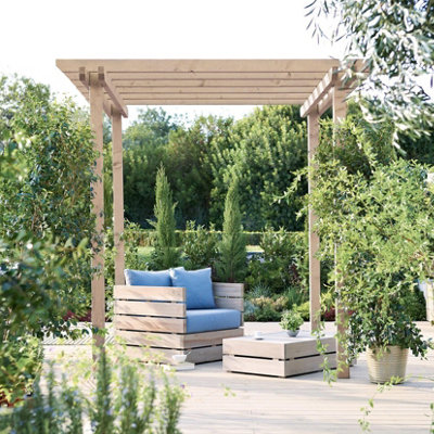 Garden furniture made from the same wood as the pergola, creating a cohesive and harmonious aesthetic in the outdoor space with matching dining set, lounge chairs, and coffee table.