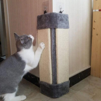 PETLICITY Wall Mounted Cat Corner Scratching Post