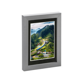 Photo Frame with 4" x 6" Mount - 5" x 7" - Grey/Black