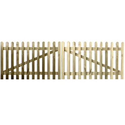 Picket Driveway Gate (Pair) - Total Width 1.8m x 1.8m High