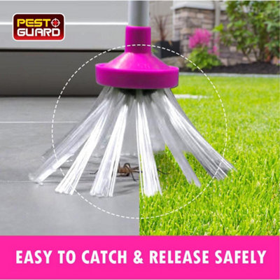 Pink Spider Catcher Pest Trap Long Arm Safe Humane No Harm Insect Bug Moth  Grab Tool