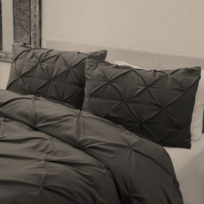 PINTUCK DUVET COVER set + Matching Pillowcases, Hand Stitches Quilt Bedding Set - Chocolate BROWN