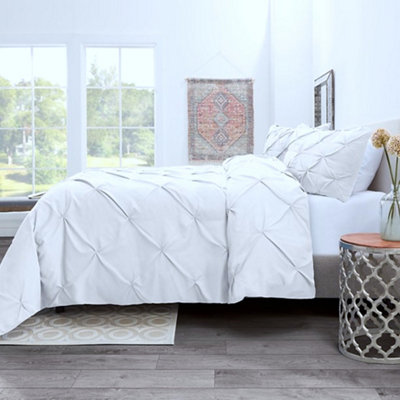 PINTUCK DUVET COVER set + Matching Pillowcases, Hand Stitches Quilt Bedding Set - White