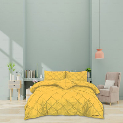 PINTUCK DUVET COVER set + Matching Pillowcases with Bedsheet - 3in1 Hotel Style Bedding Set - Ochre Yellow
