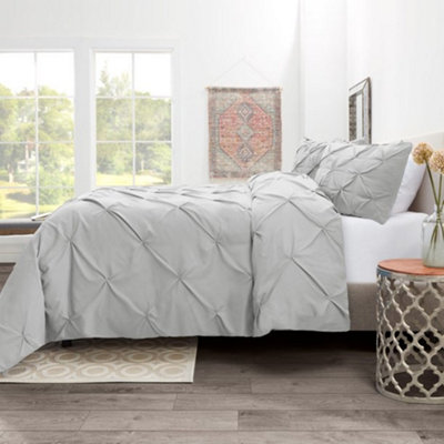 PINTUCK DUVET COVER set + Matching Pillowcases with Bedsheet - 3in1 Hotel Style Bedding Set - Silver Grey