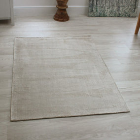 Plain White Modern Handmade Rug For Dining Room Bedroom & Living Room-100cm X 150cm