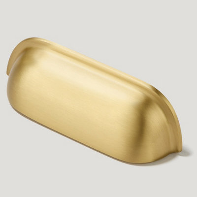 Plank Hardware ALBANY Cup Pull - 102mm - Brass