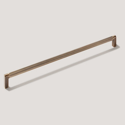 Plank Hardware BECKER Grooved Closet Bar Handle - 375mm - Antique Brass ...