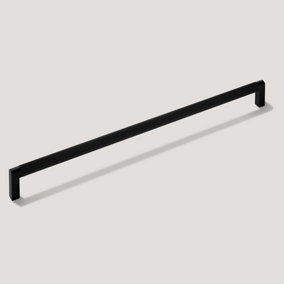 Plank Hardware BECKER Grooved Closet Bar Handle - 375mm - Black