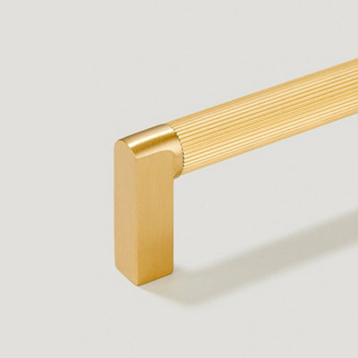 Plank Hardware BECKER Grooved D-Bar Handle - 170mm - Brass