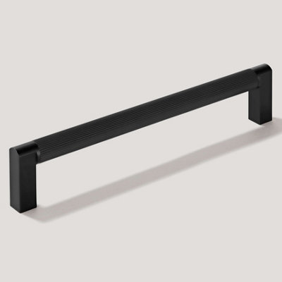 Plank Hardware BECKER Grooved D Bar Handle - 230mm - Black