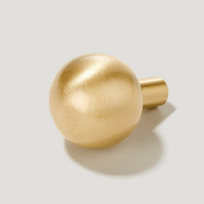 Plank Hardware HALLEY Sphere Knob Brass DIY at B&Q