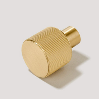 Plank Hardware LENNON Grooved Button Knob - Brass