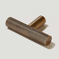 Plank Hardware SEARLE Swirled Single T Handle - Antique Brass