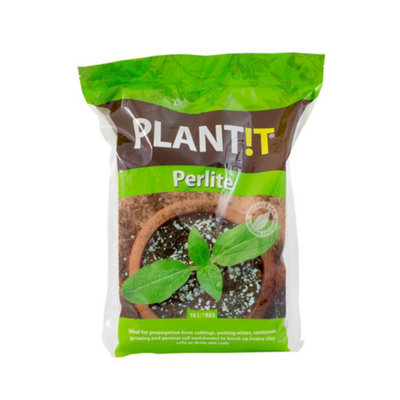Plantit 10L perlite - compost additive | DIY at B&Q