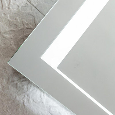 Plum&Clay Dakota LED Illuminated Backlit Bathroom Mirror with Demister (H)600mm (W)800mm
