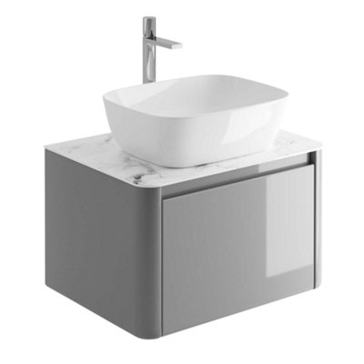 Plum&Clay Mayfair Gloss Light Grey Wall Hung Bathroom Vanity Unit with White Marble Countertop (W)650mm (H)406mm