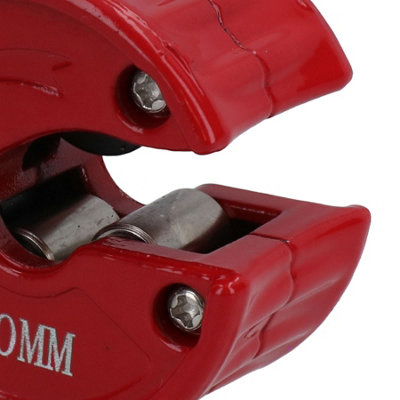 Plastic pipe cutter b&q sales