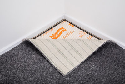 Plushwalk 10mm PU Foam Carpet Underlay 15m2 (11m x 1.37m Roll) Memory Foam Underlayment With Damp Proof Membrane
