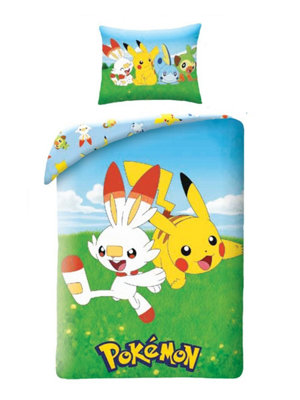 Pokémon Pikachu and Friends Single Duvet Cover and Pillowcase Set - European Size