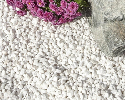 Polar White Spanish Marble Gravel 10mm - 25 Bag (500kg)